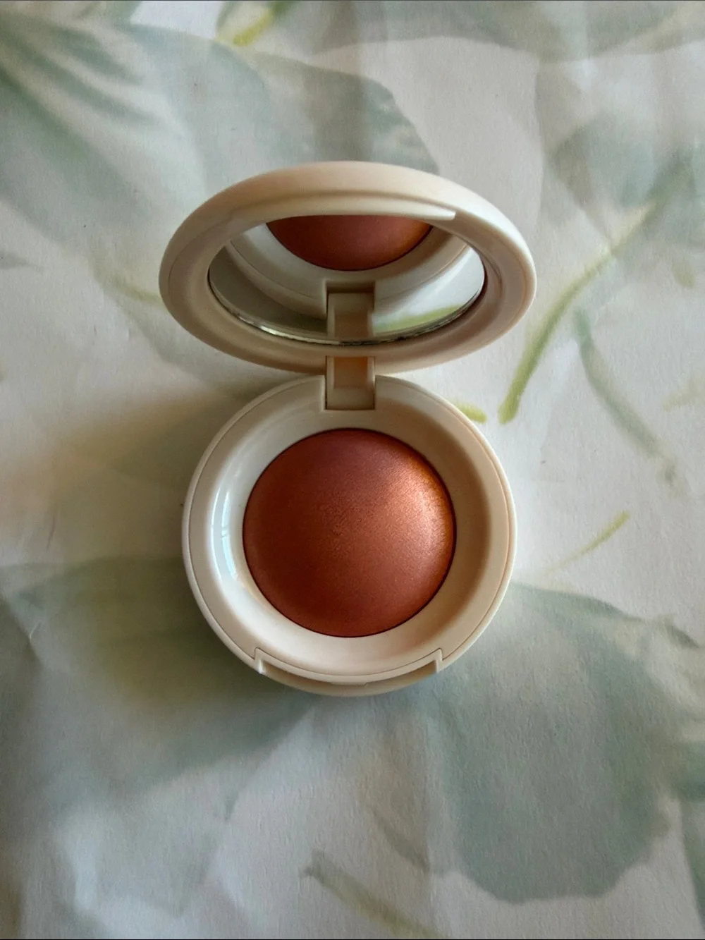 Rare Beauty powder blush nwob